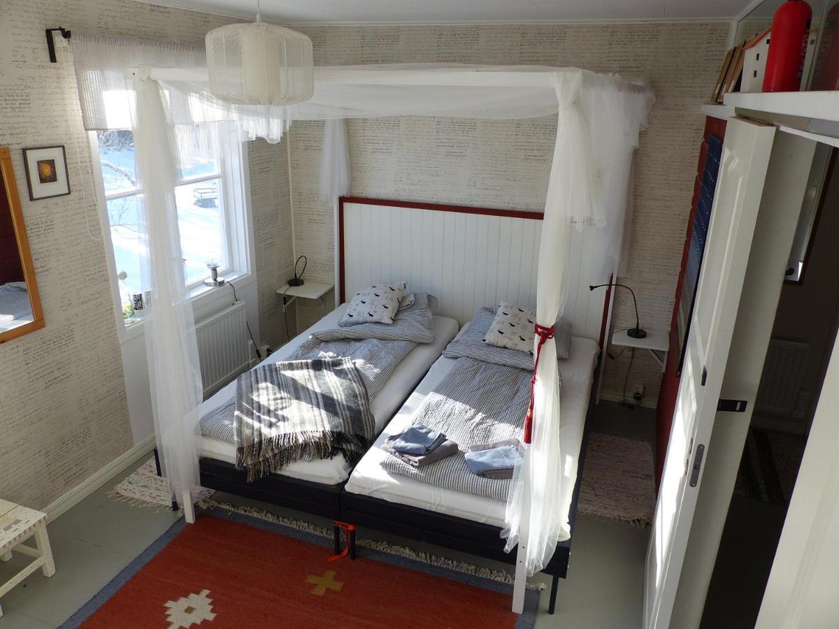Bed and Breakfast Lugnet I Oslaettfors Евле Экстерьер фото